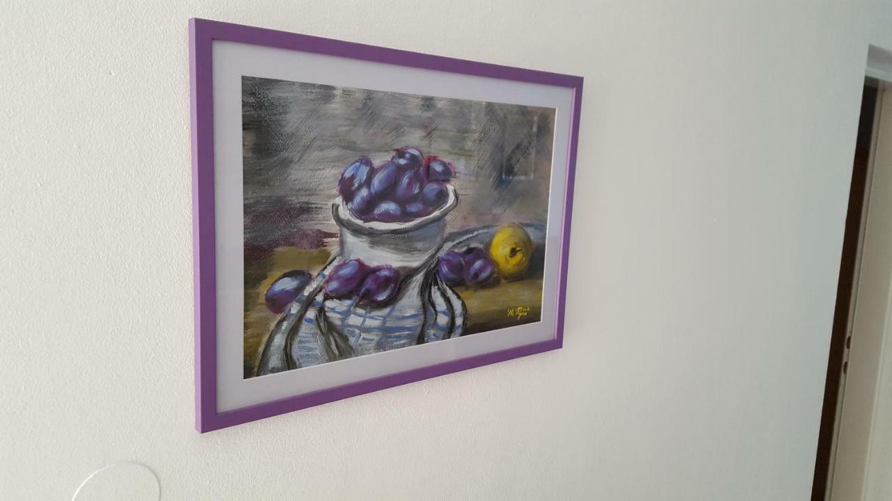 Bevanda Pula Buitenkant foto